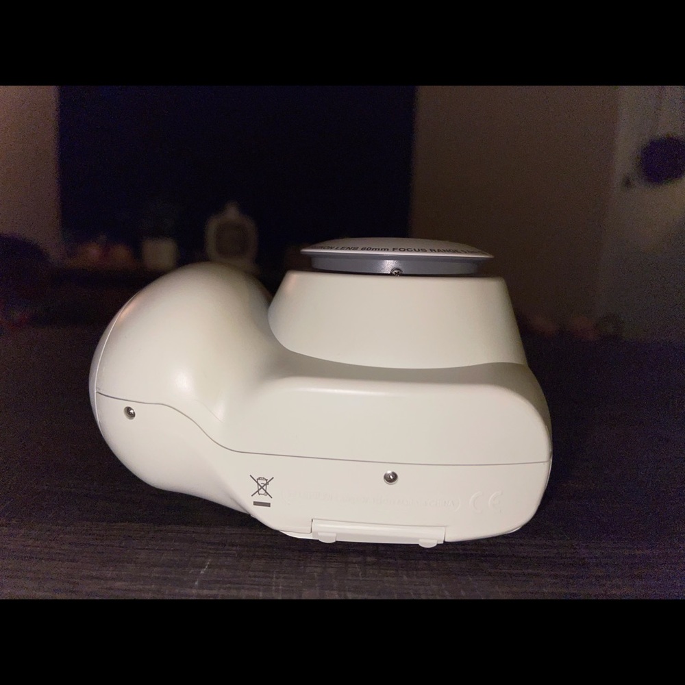 Camera - Picture 10 of 11